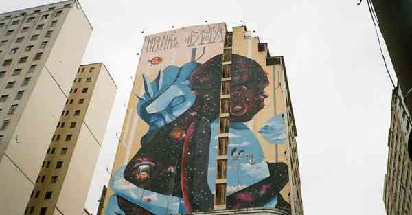 智能控场AI机器人