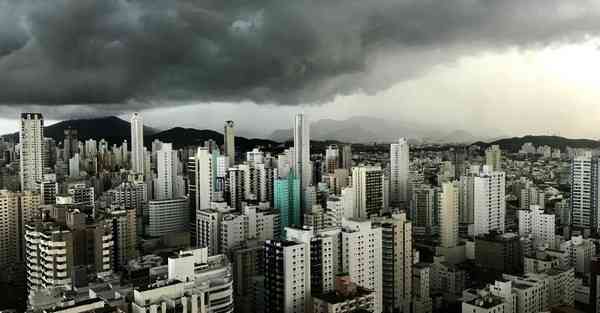 大数据下的工业互联网（大数据下的工业互联网龙头）