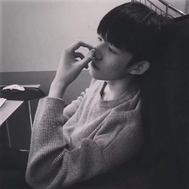 皇甫勤发康