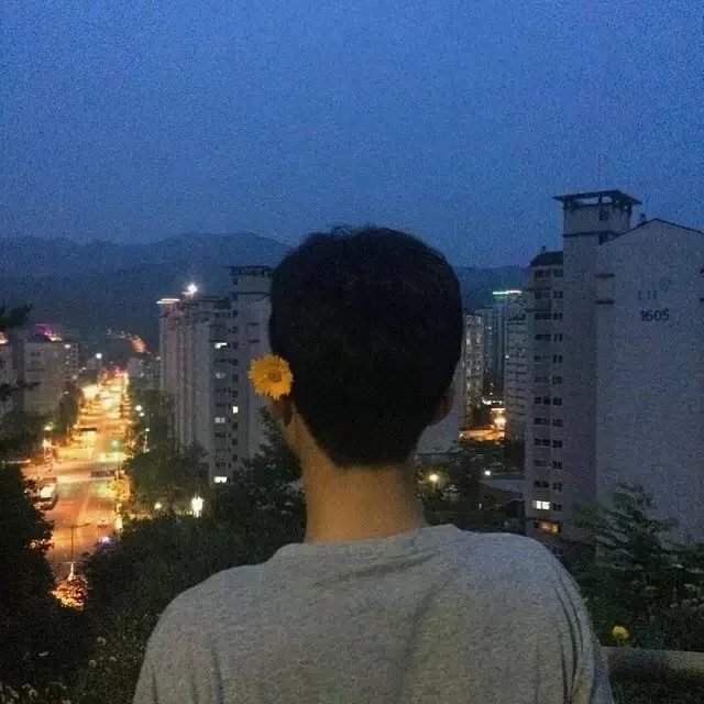 徐离静妍咏
